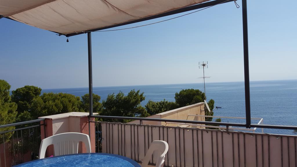 مبيت وإفطار سانتا فلافيا La Caletta المظهر الخارجي الصورة