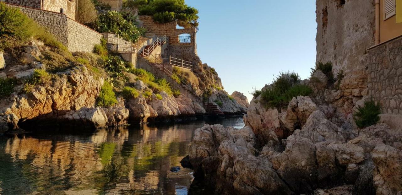 مبيت وإفطار سانتا فلافيا La Caletta المظهر الخارجي الصورة